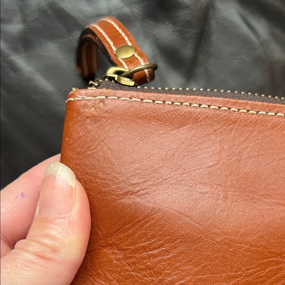 Patricia Nash brown Leather Wristlet - Picture 12 of 14
